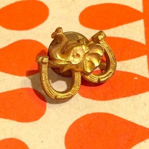 3/$25UniqueVTGElephantPinGoldTieHatLapel
